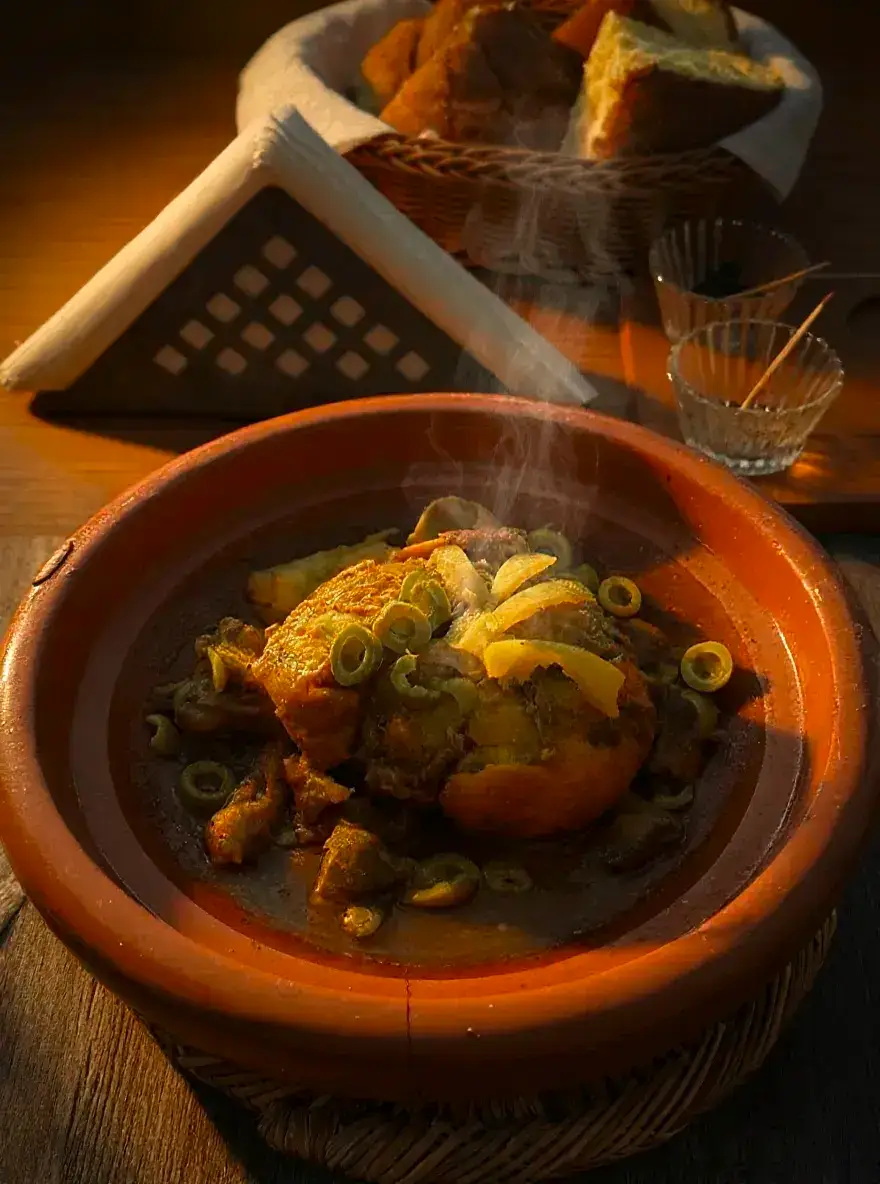 tajine poulet - cafe restaurant bilbao ouarzazate